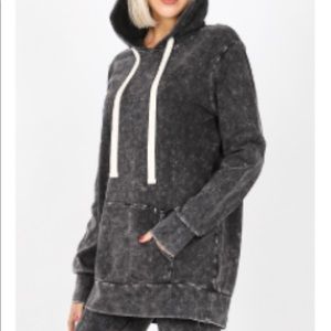 Mineral washed hoodie